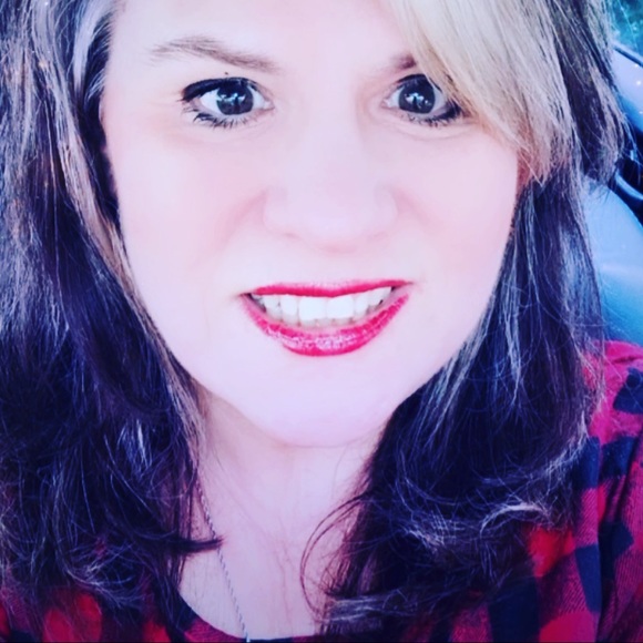 sandrahall513